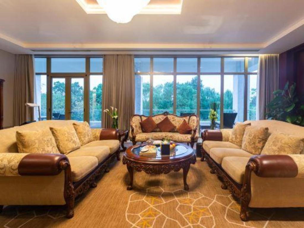 Suzhou Jinji Lake Grand Hotel Exteriör bild