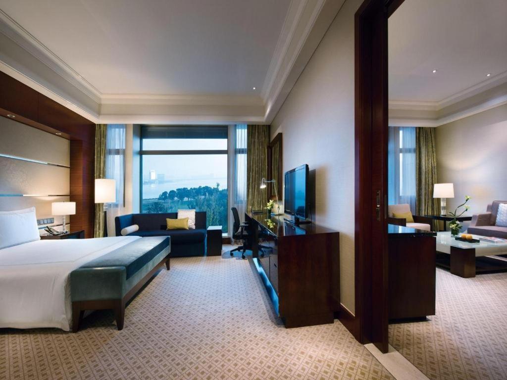 Suzhou Jinji Lake Grand Hotel Exteriör bild